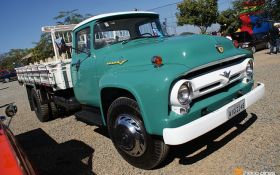 Caminh�o Ford F-600 1958