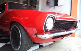 Maverick Red Street